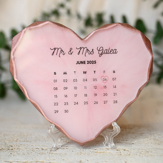 Personalised Calendar Heart | With Stand & Gift Box