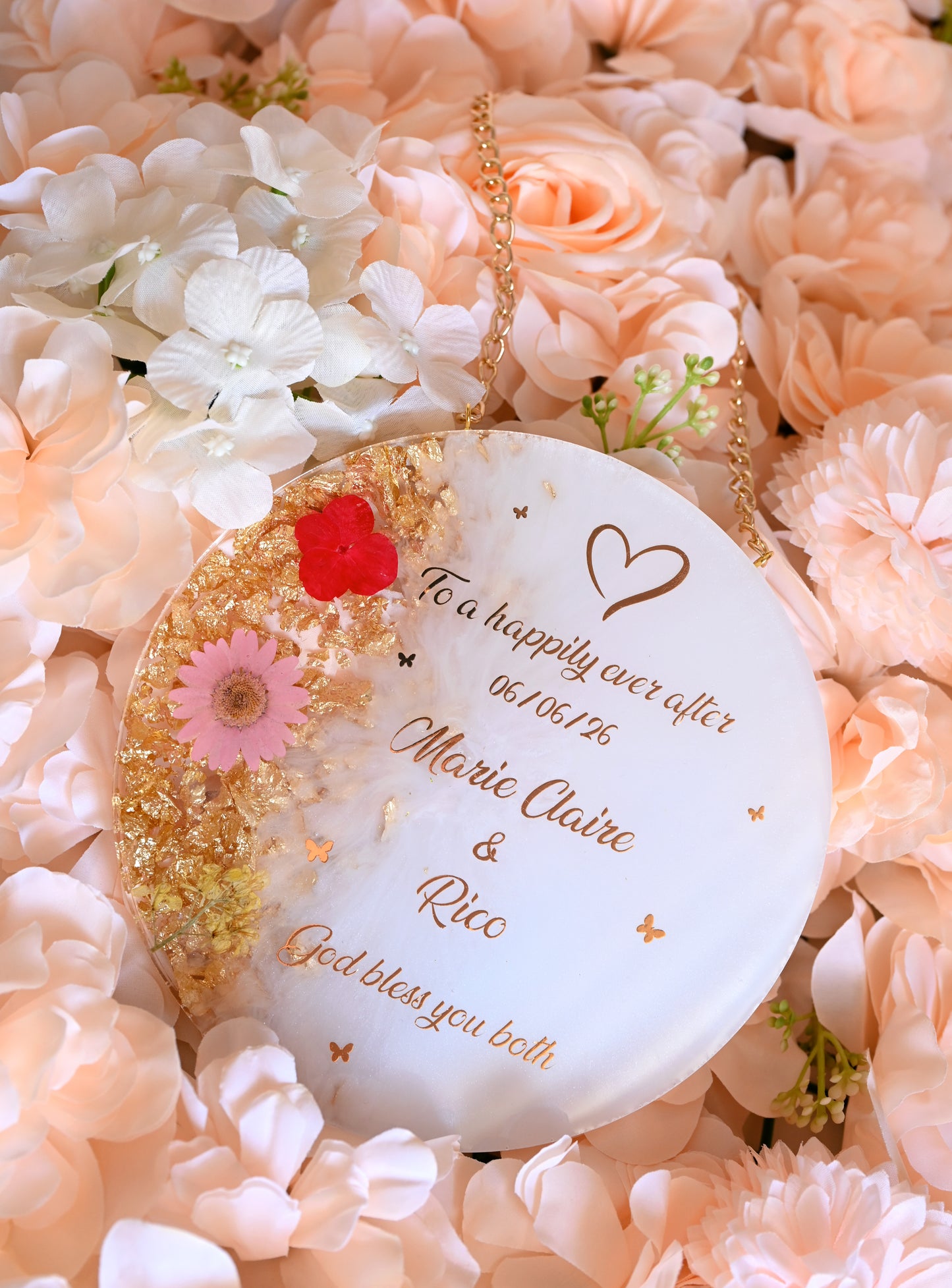 Personalised Wedding Resin Frame | Hanging Chain Included