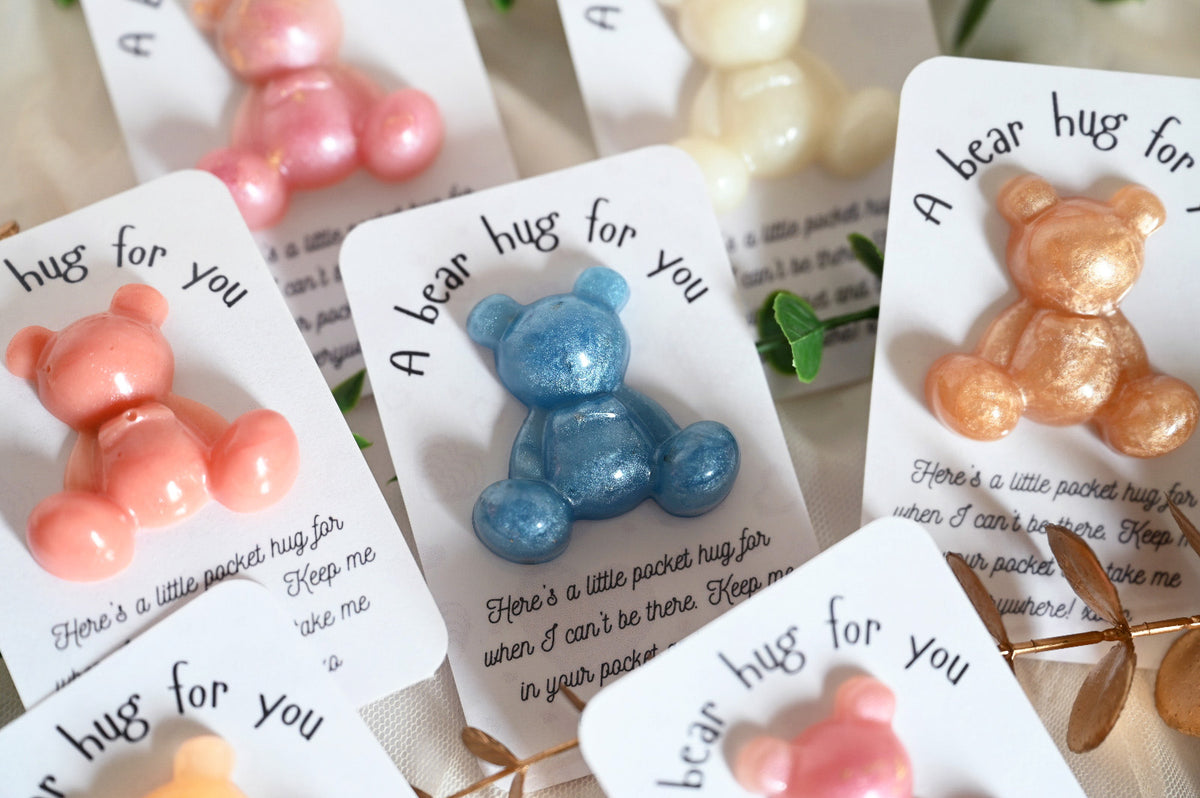 Pocket Hug Resin Bears | Personalised Souvenirs